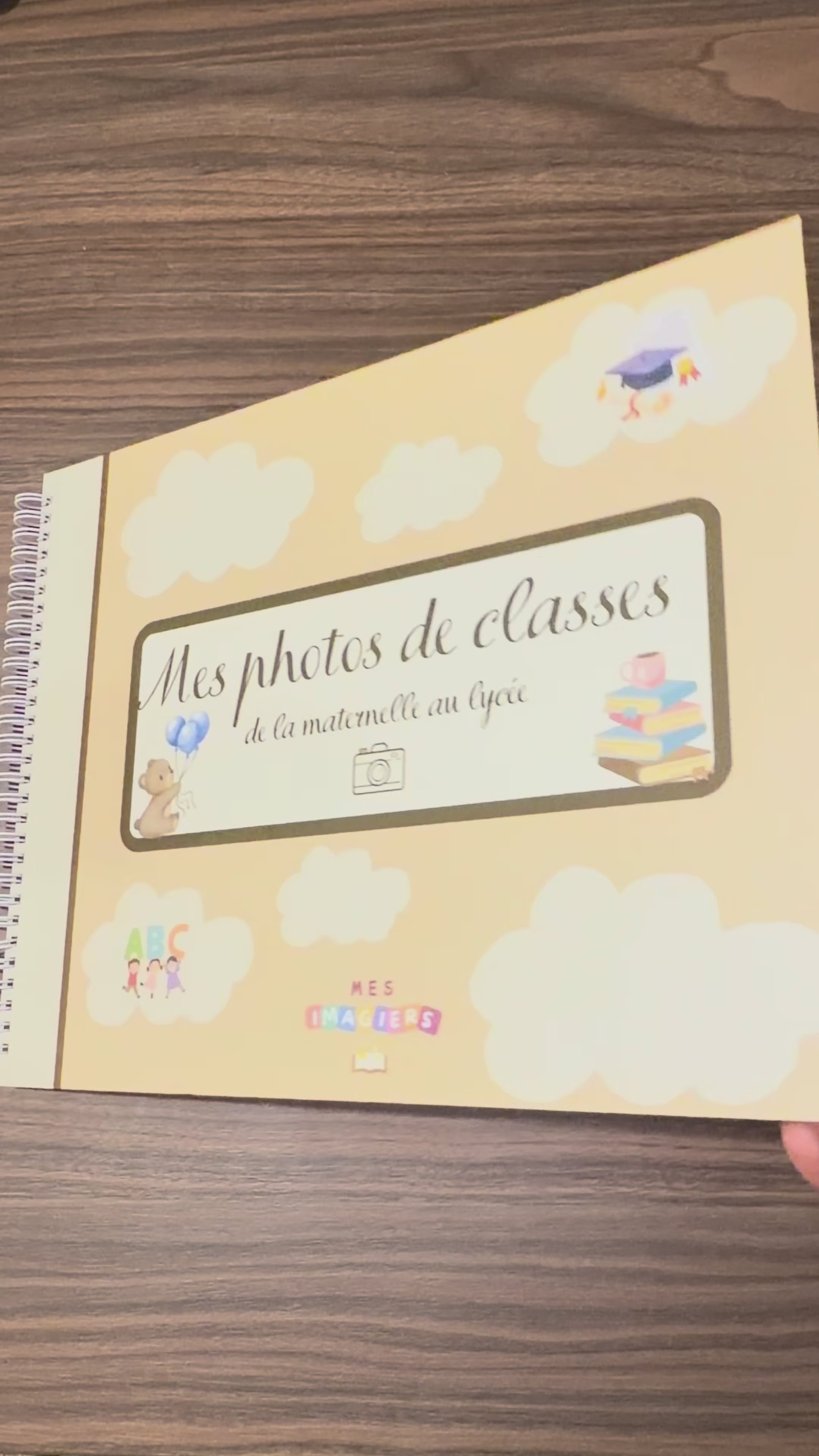 Album photos de toutes les classes - De la maternelle au lycée